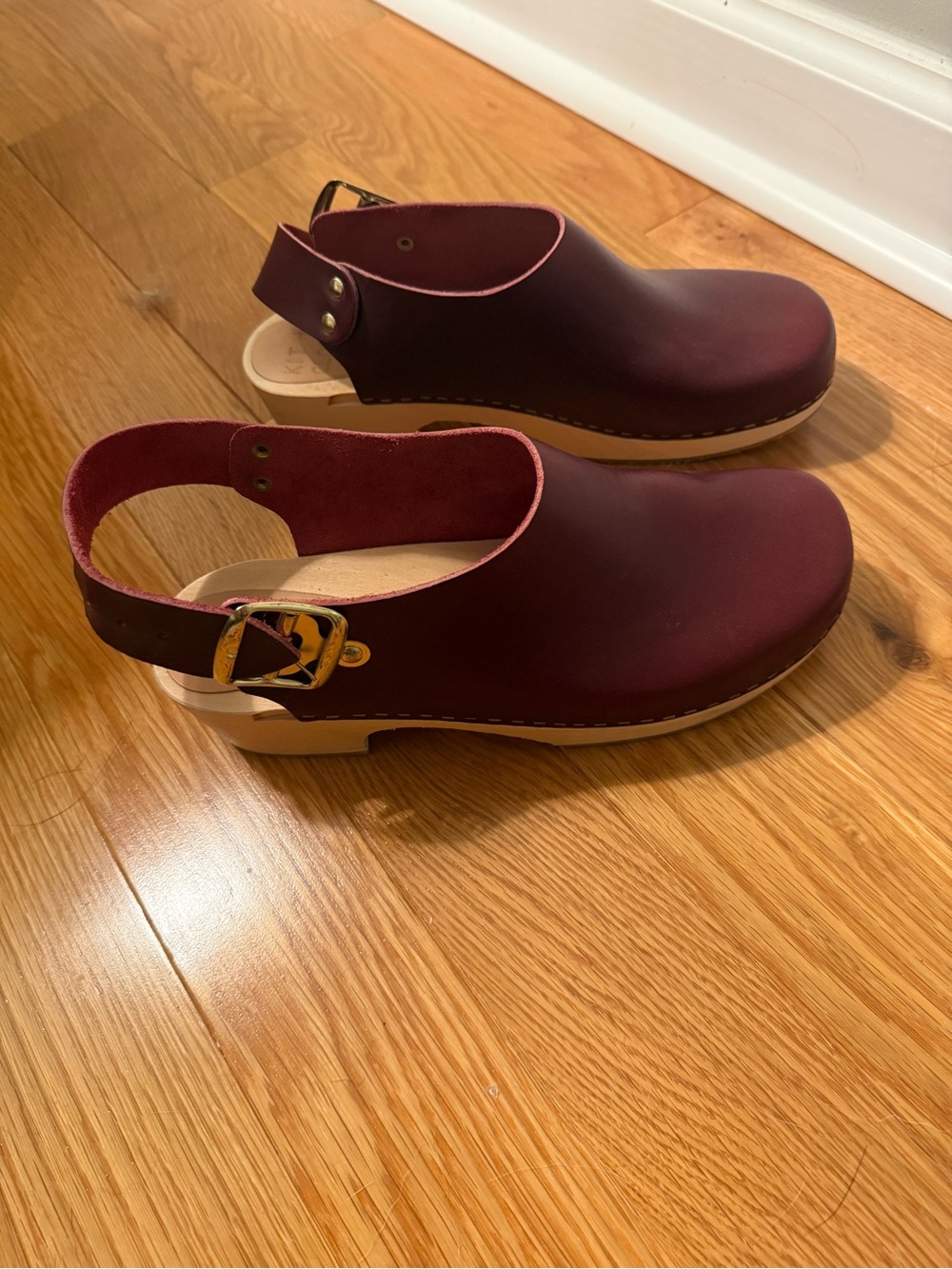 Kit and Clogs Chef Clogs | Chestnut Red | Size 39